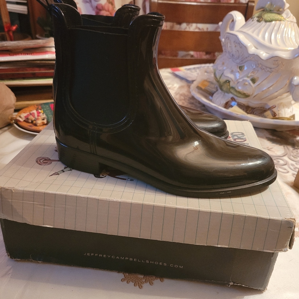 Black patent leather Jeffrey Campbell raincoats Sz 40 - Picture 2 of 7